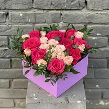 Цветочная композиция из Розы в коробке в Устье