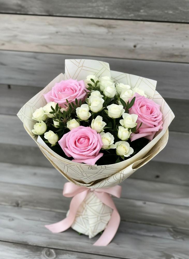 Букет цветов из: Розы в Устье