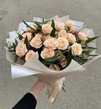 Букет Кремовые розы Латте в Устье