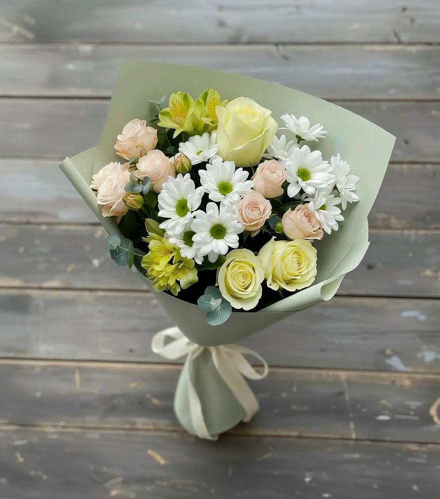 Букет цветов из: Альстромерии, Розы и Хризантемы в Устье
