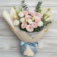 Букет цветов из:  Лизиантусы в Устье