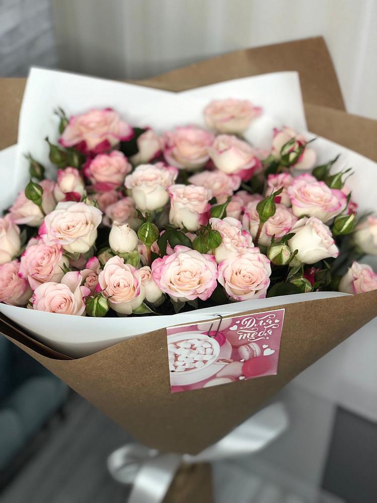 Букет цветов из: Розы в Устье