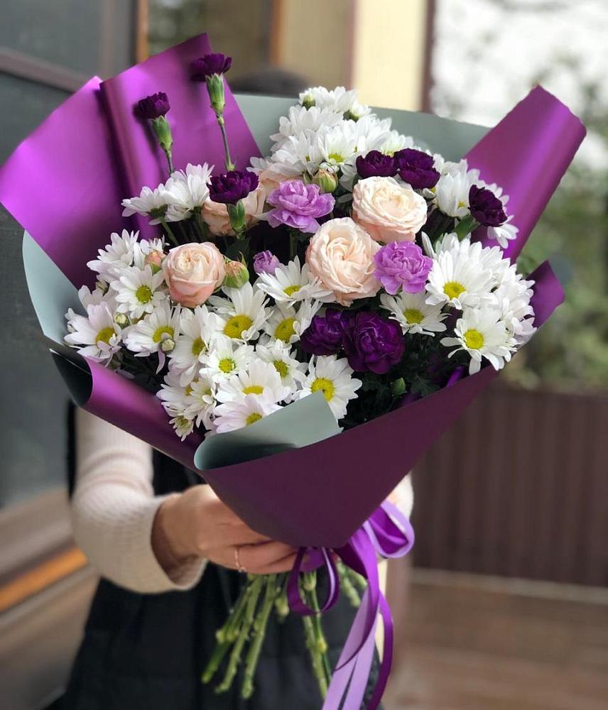 Букет цветов из: Хризантемы, Гвоздики и Розы в Устье