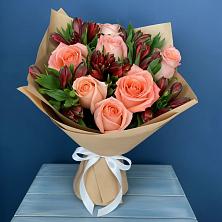Букет цветов из:  Розы и Альстромерии в Устье