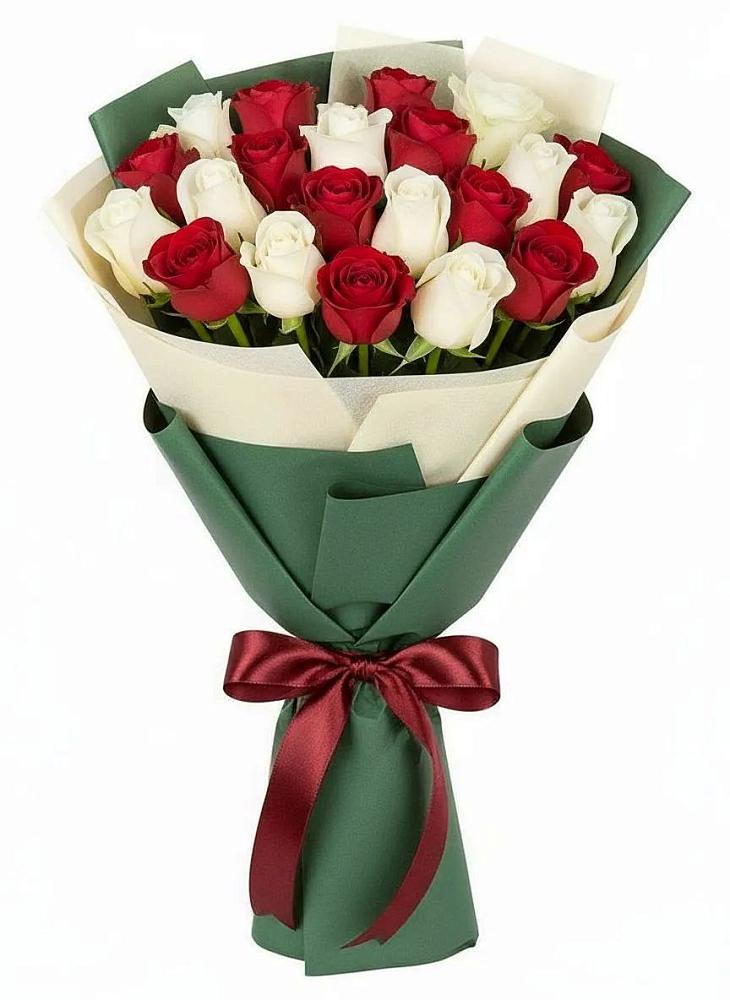 Букет Микс из красных и белых роз в Устье