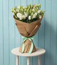 Букет цветов из:  Лизиантусы в Устье