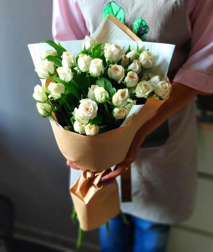 Букет цветов из: Розы в Устье