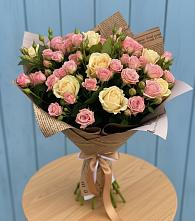Букет цветов из:  Розы в Устье