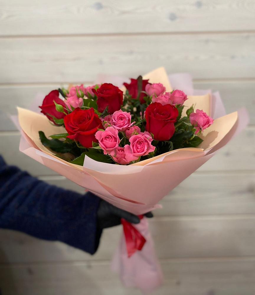 Букет цветов из: Розы в Устье